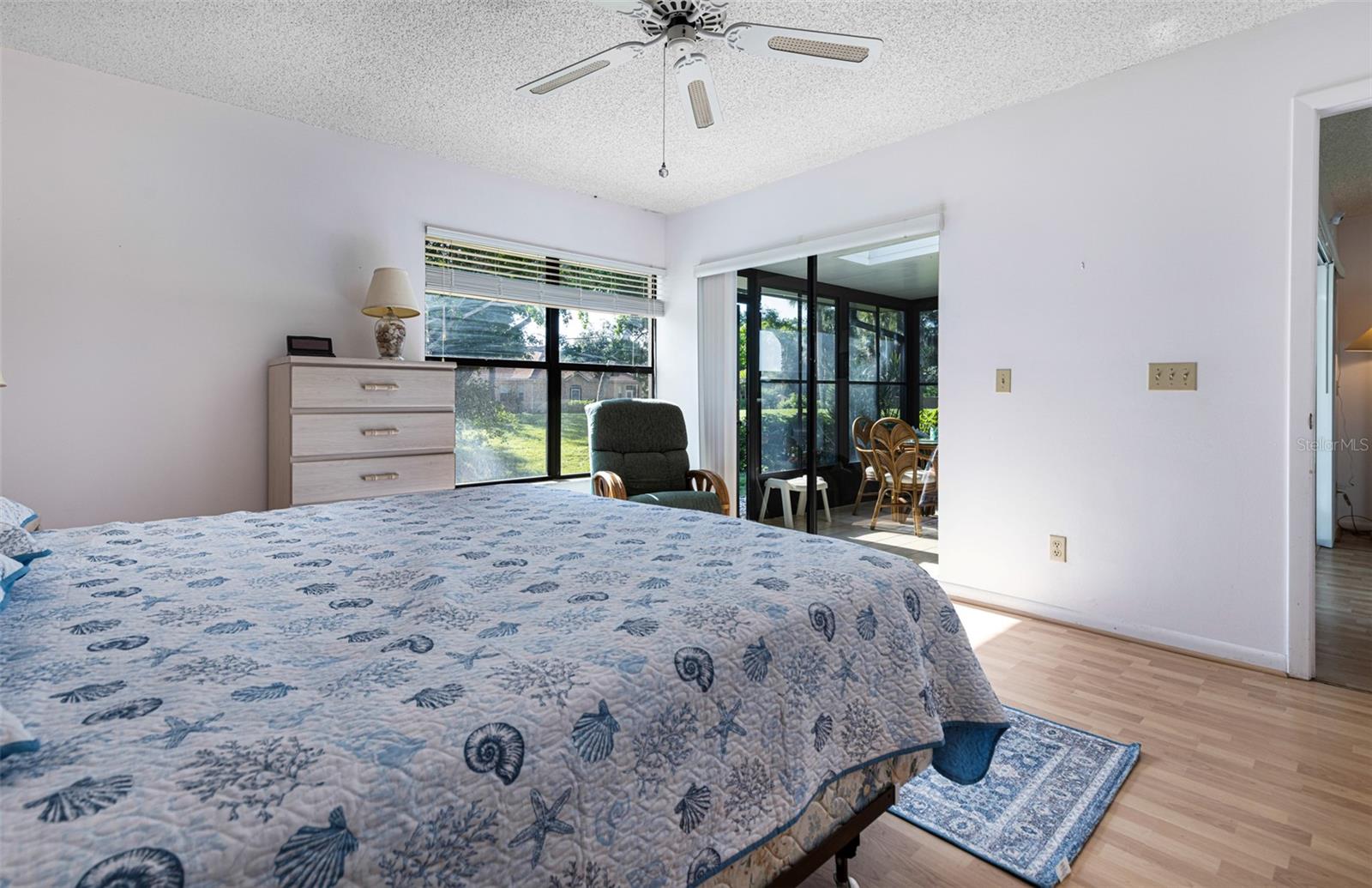 ADMIRALTY VILLAGE CONDO - Residential