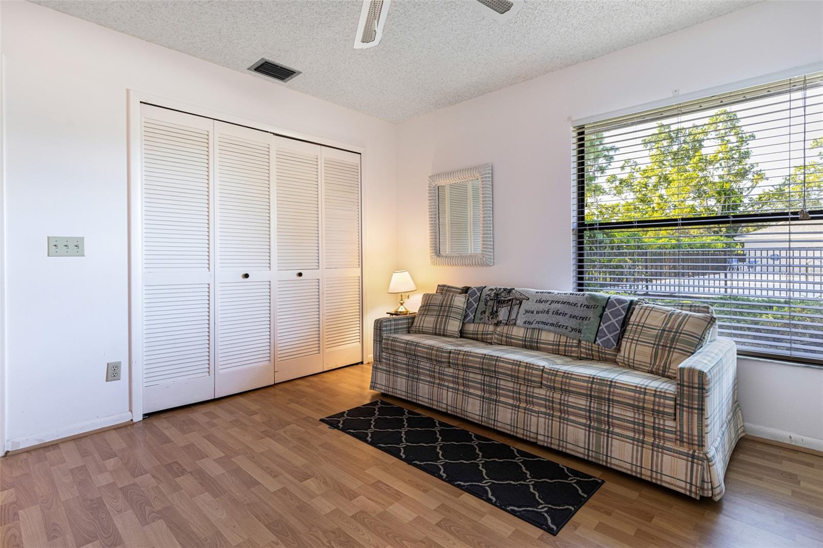 ADMIRALTY VILLAGE CONDO - Residential