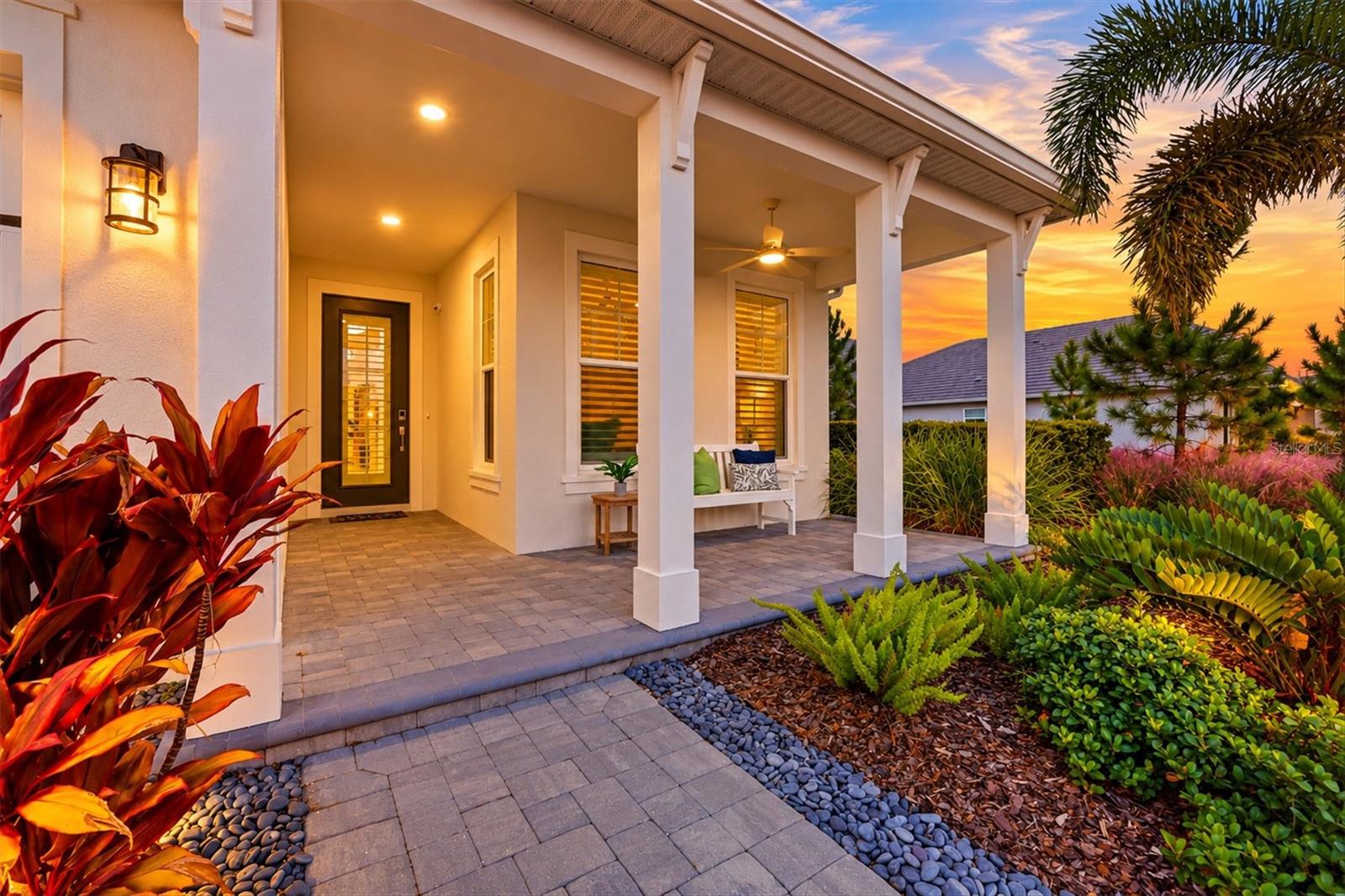 1104 WATERLINE COURT