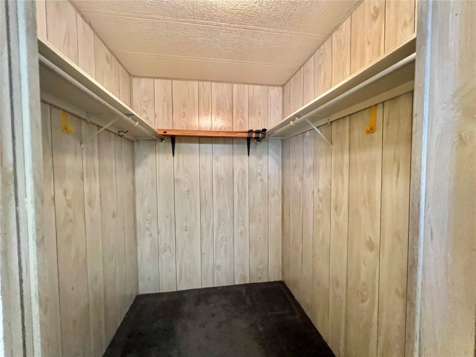 HAWTHORNE AT LEESBURG A COOP - Residential