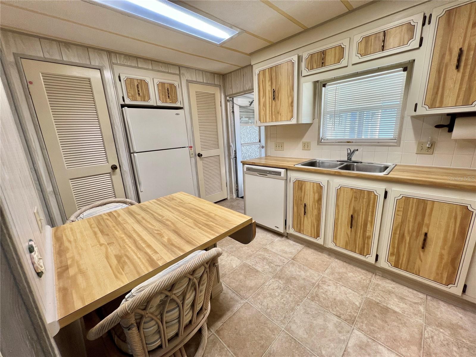 HAWTHORNE AT LEESBURG A COOP - Residential