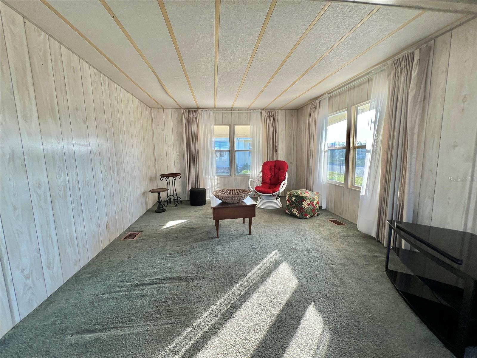 HAWTHORNE AT LEESBURG A COOP - Residential