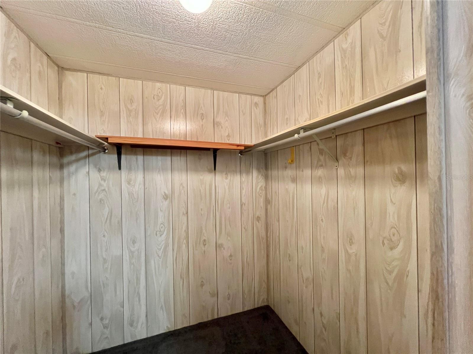 HAWTHORNE AT LEESBURG A COOP - Residential