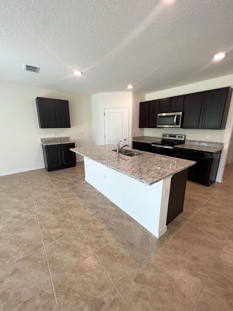 LAKE CHARLES RESIDENCE PH 2 - Residential Lease