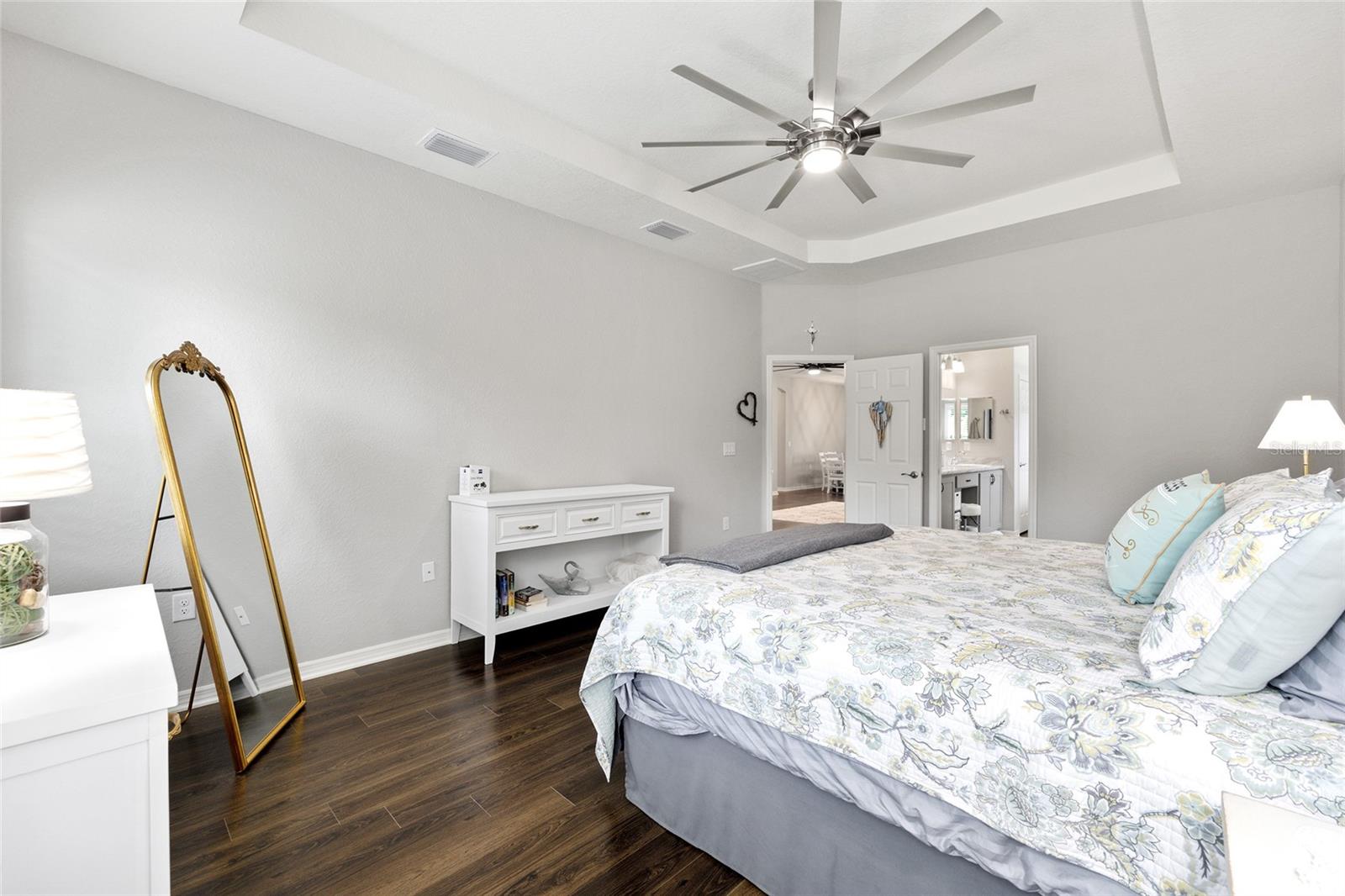 SUMMERCREST - Residential