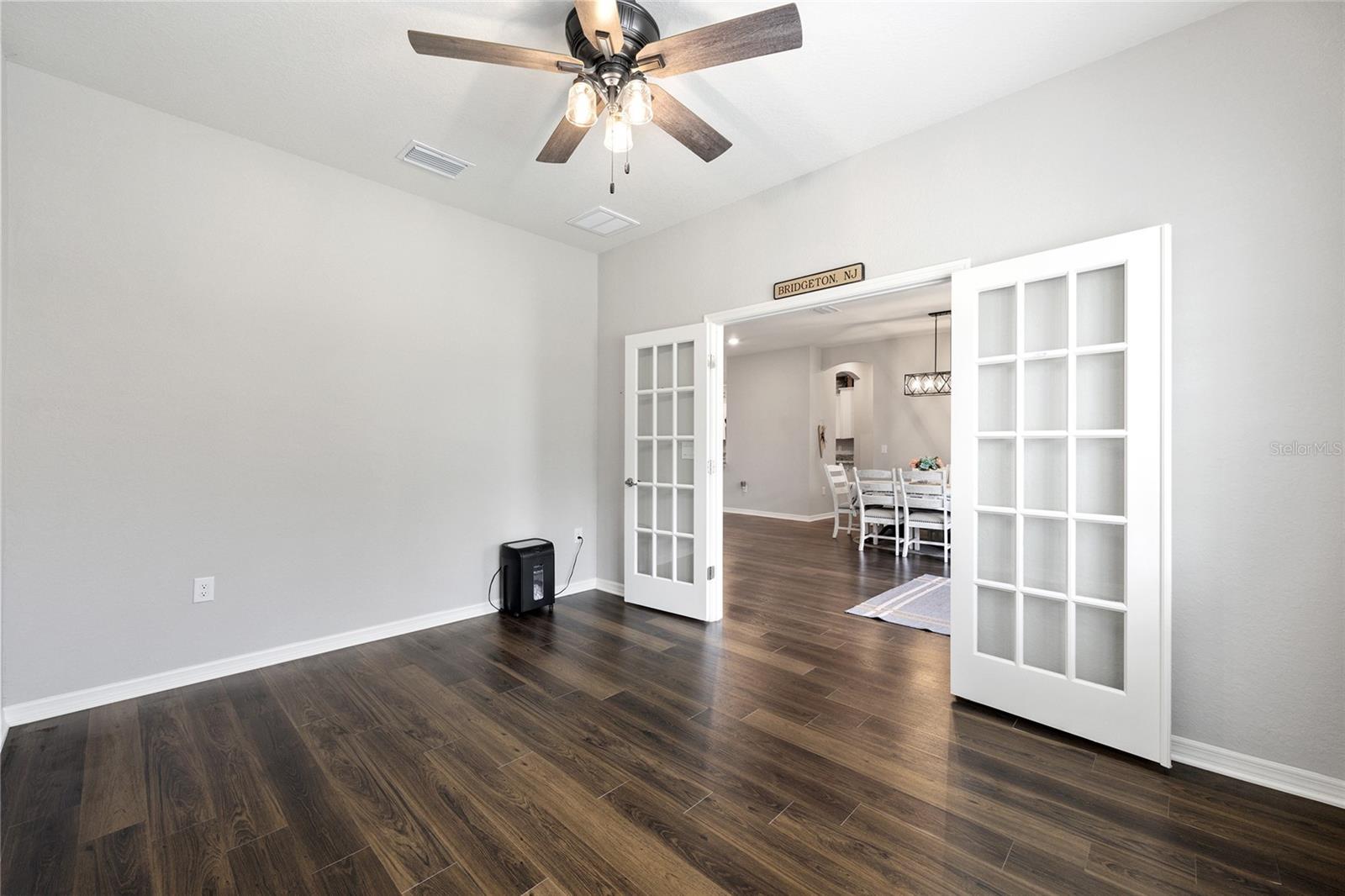 SUMMERCREST - Residential