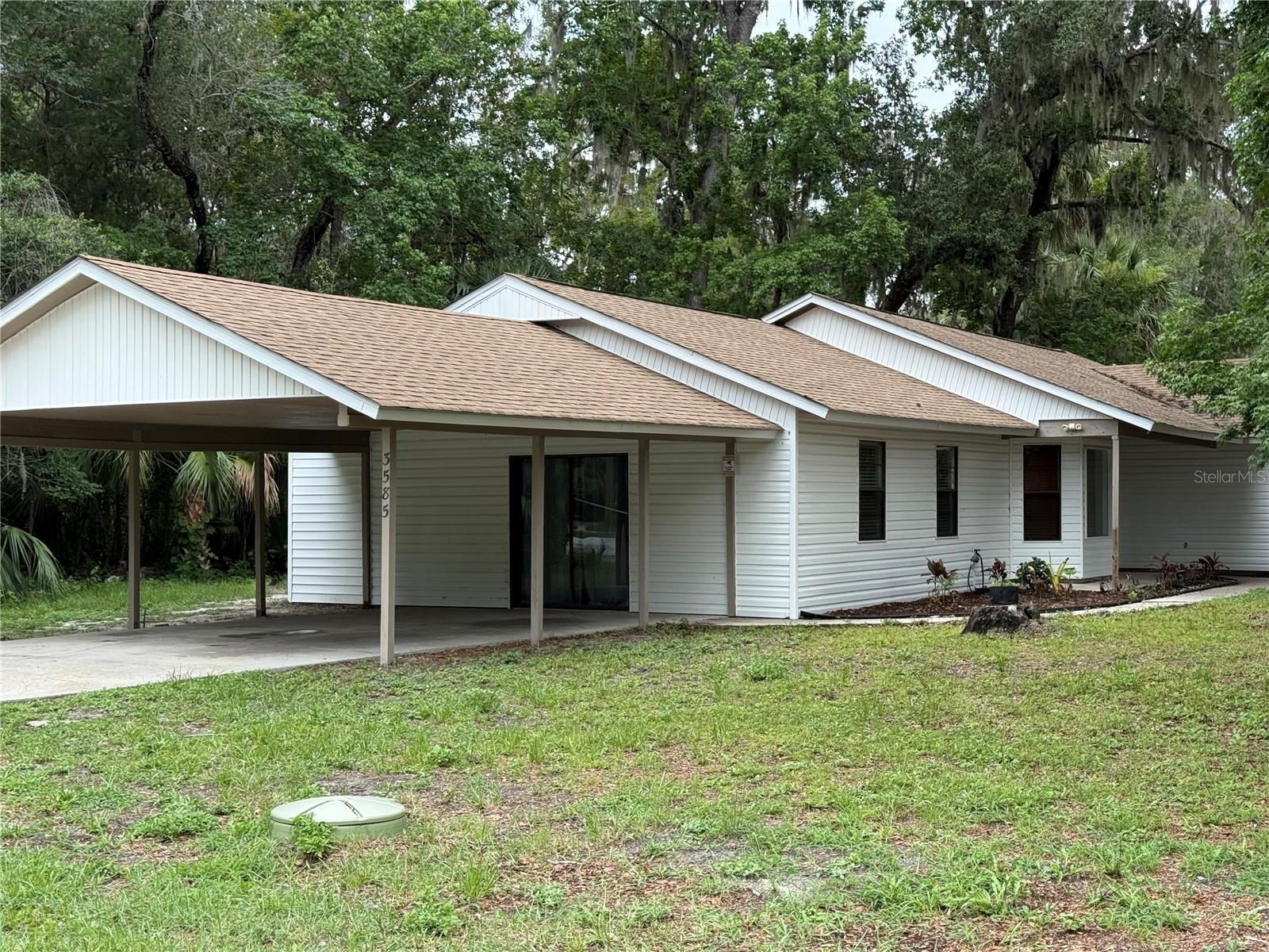 3585 N HIAWATHA TERRACE