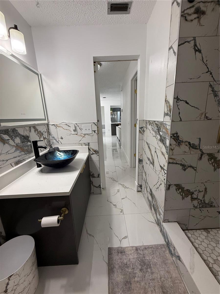 INDIAN WATERS UNIT 02 - Residential