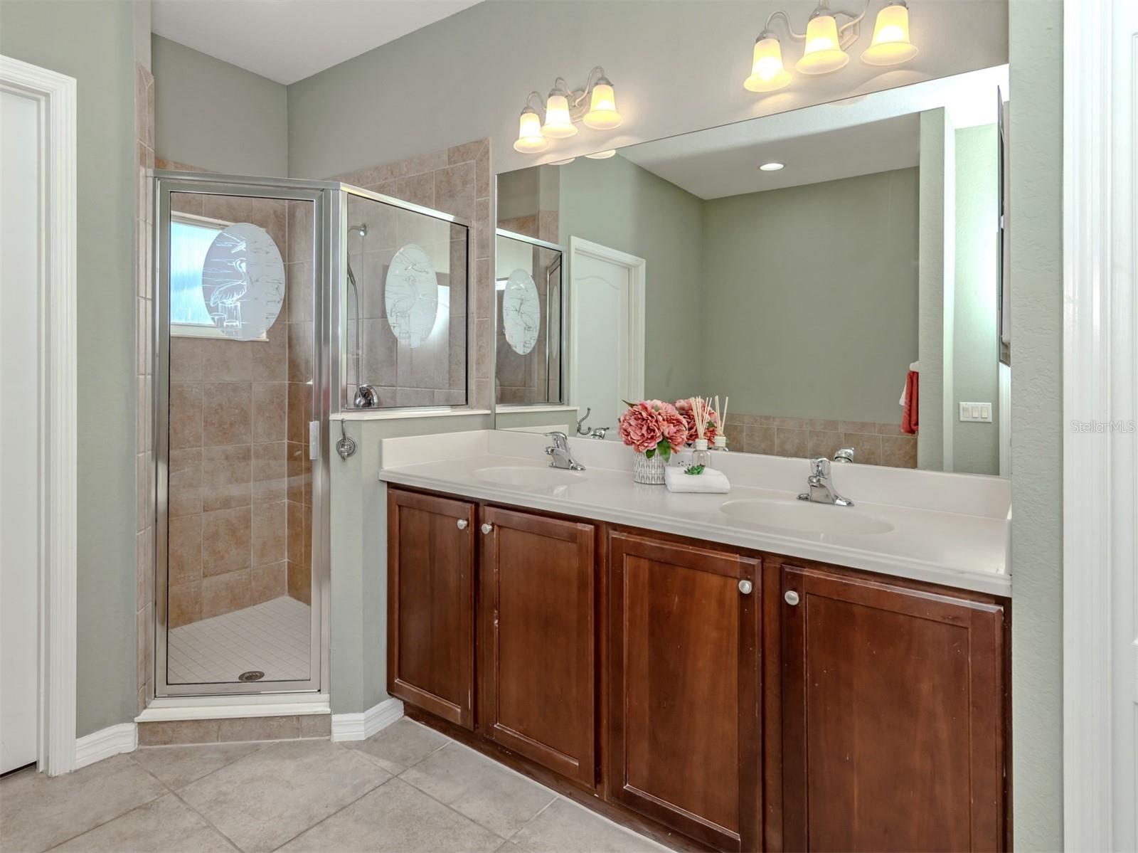 STONEYBROOK AT VENICE - Residential