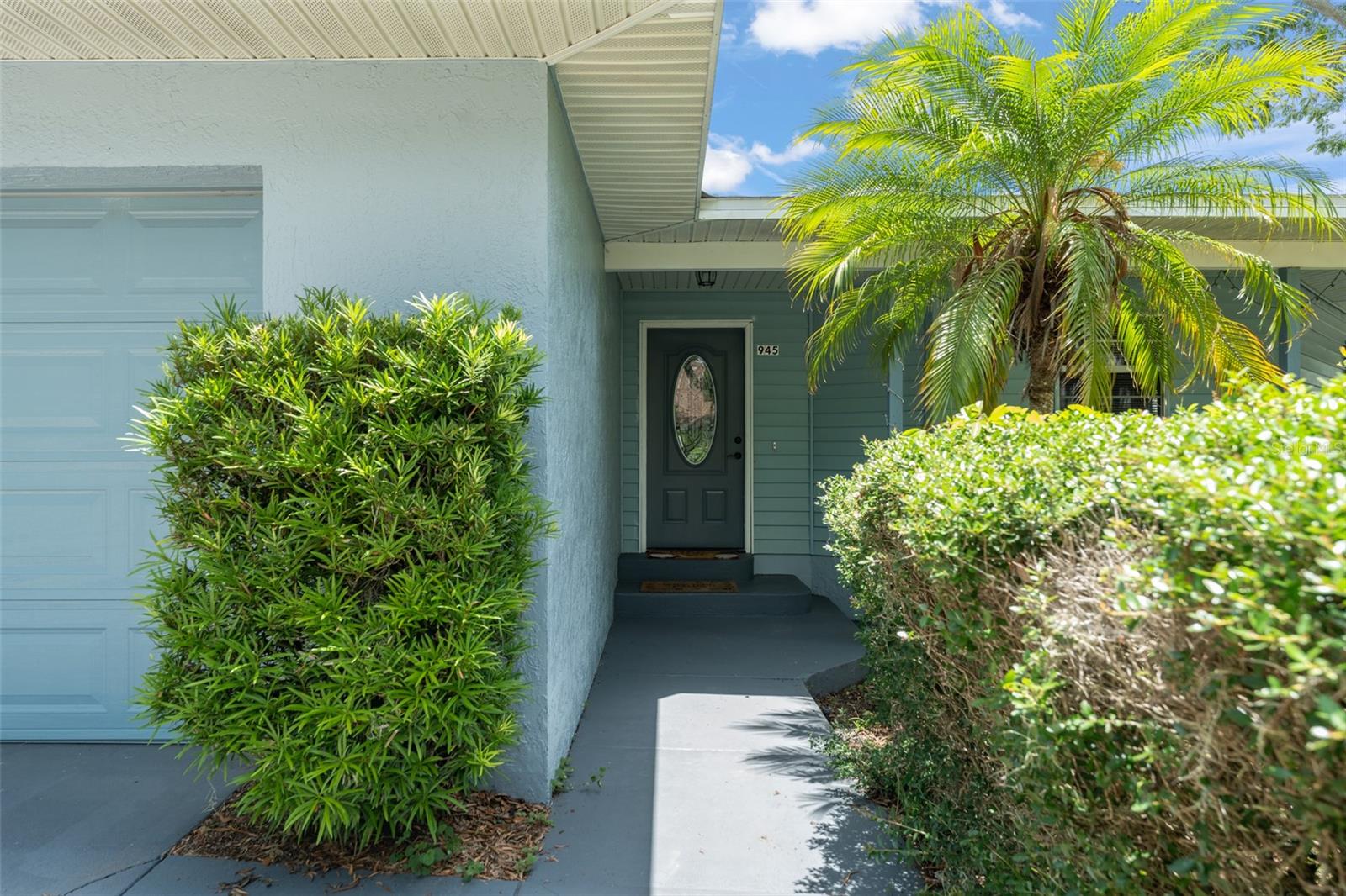 945 SHAWNA SHORES