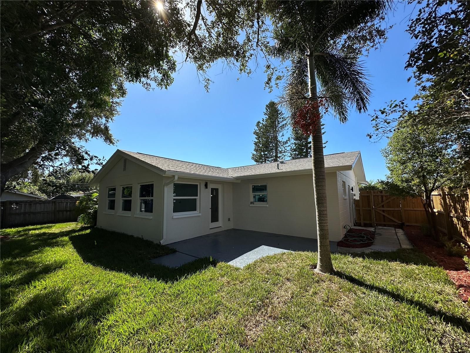 HALLMARK VILLAGE - Residential