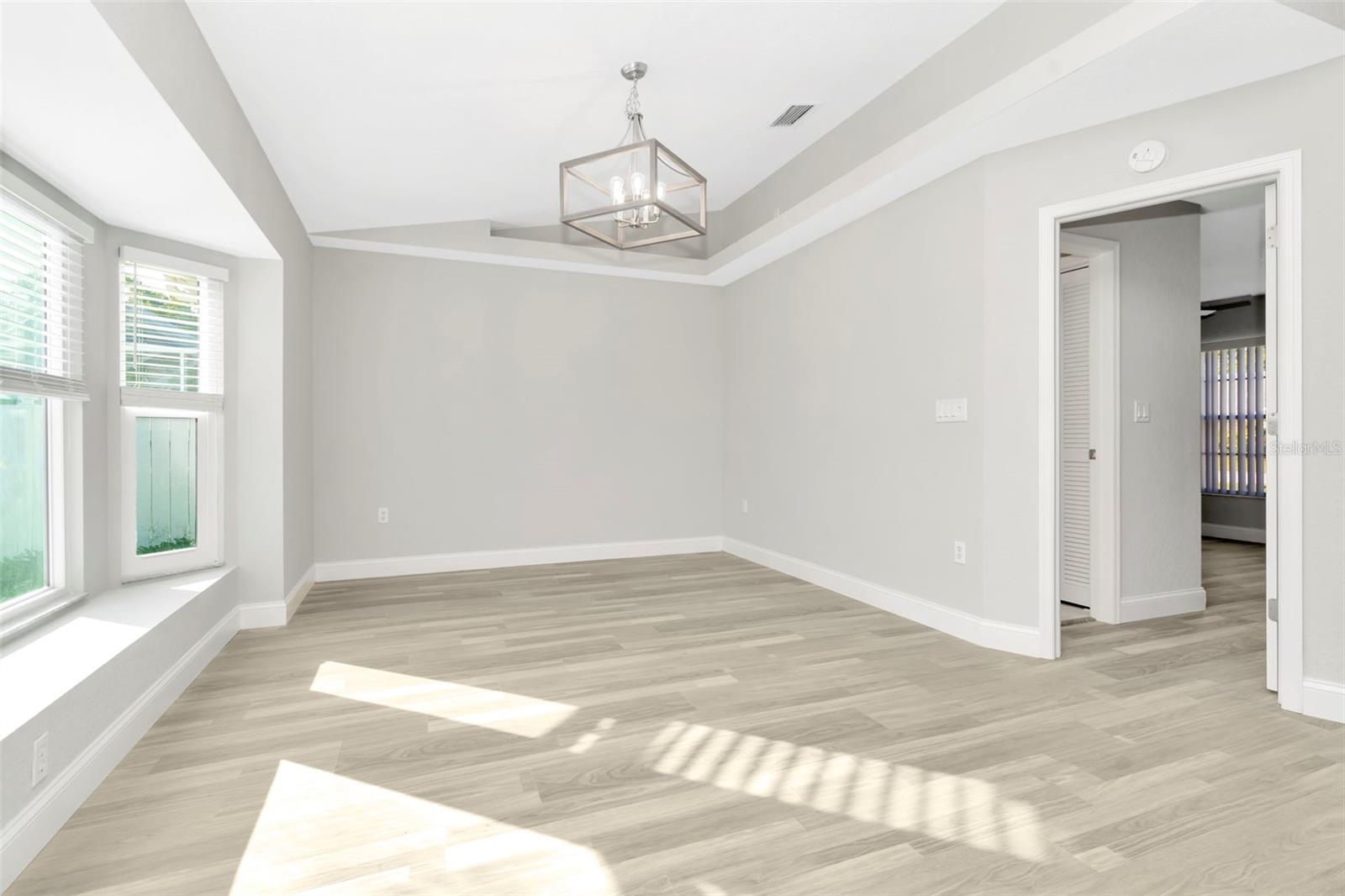 PARK LAKE ESTATES - Residential