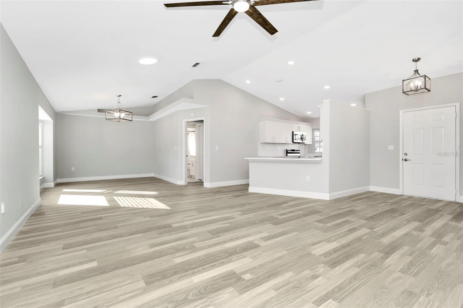 PARK LAKE ESTATES - Residential