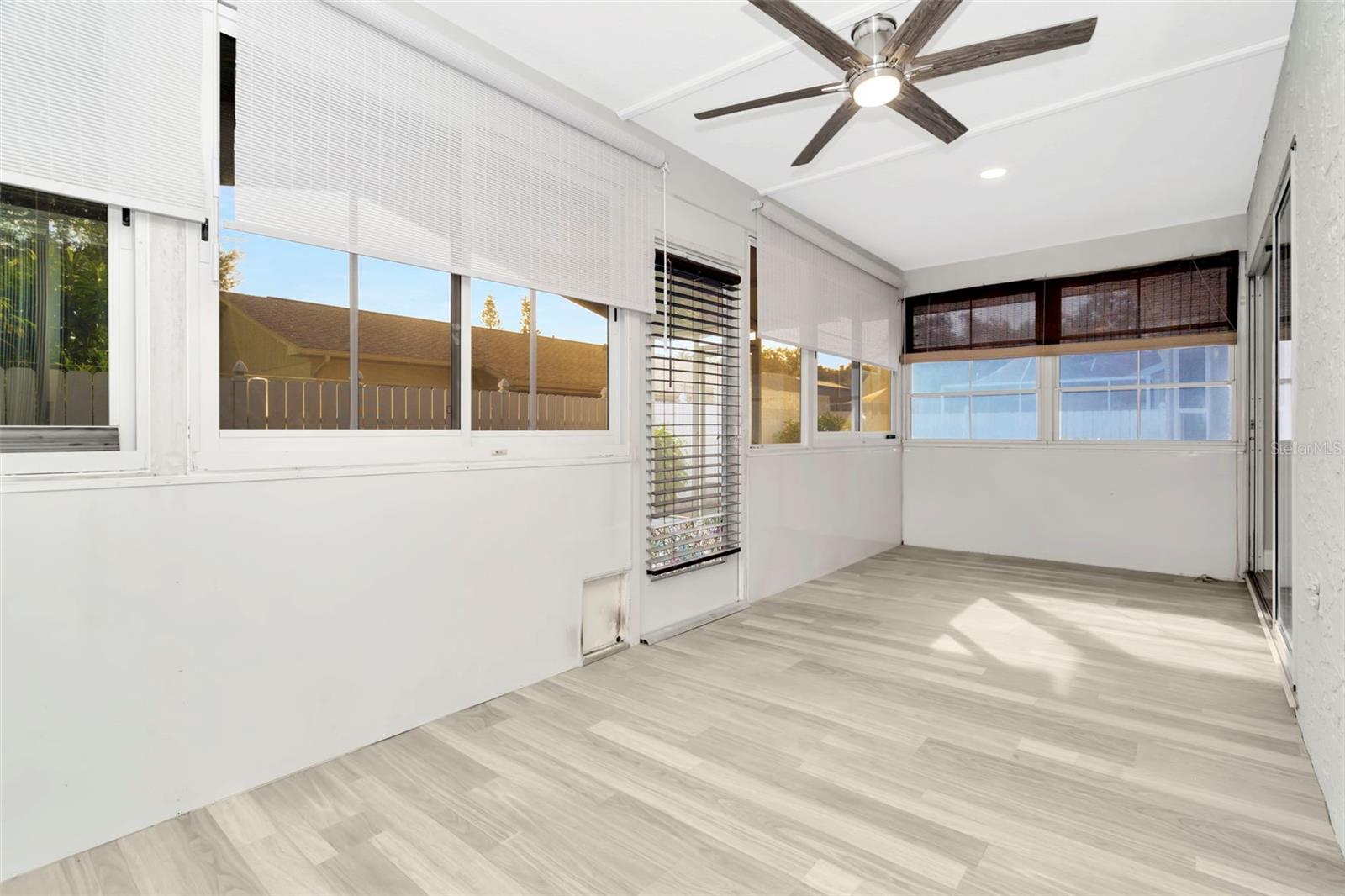 PARK LAKE ESTATES - Residential