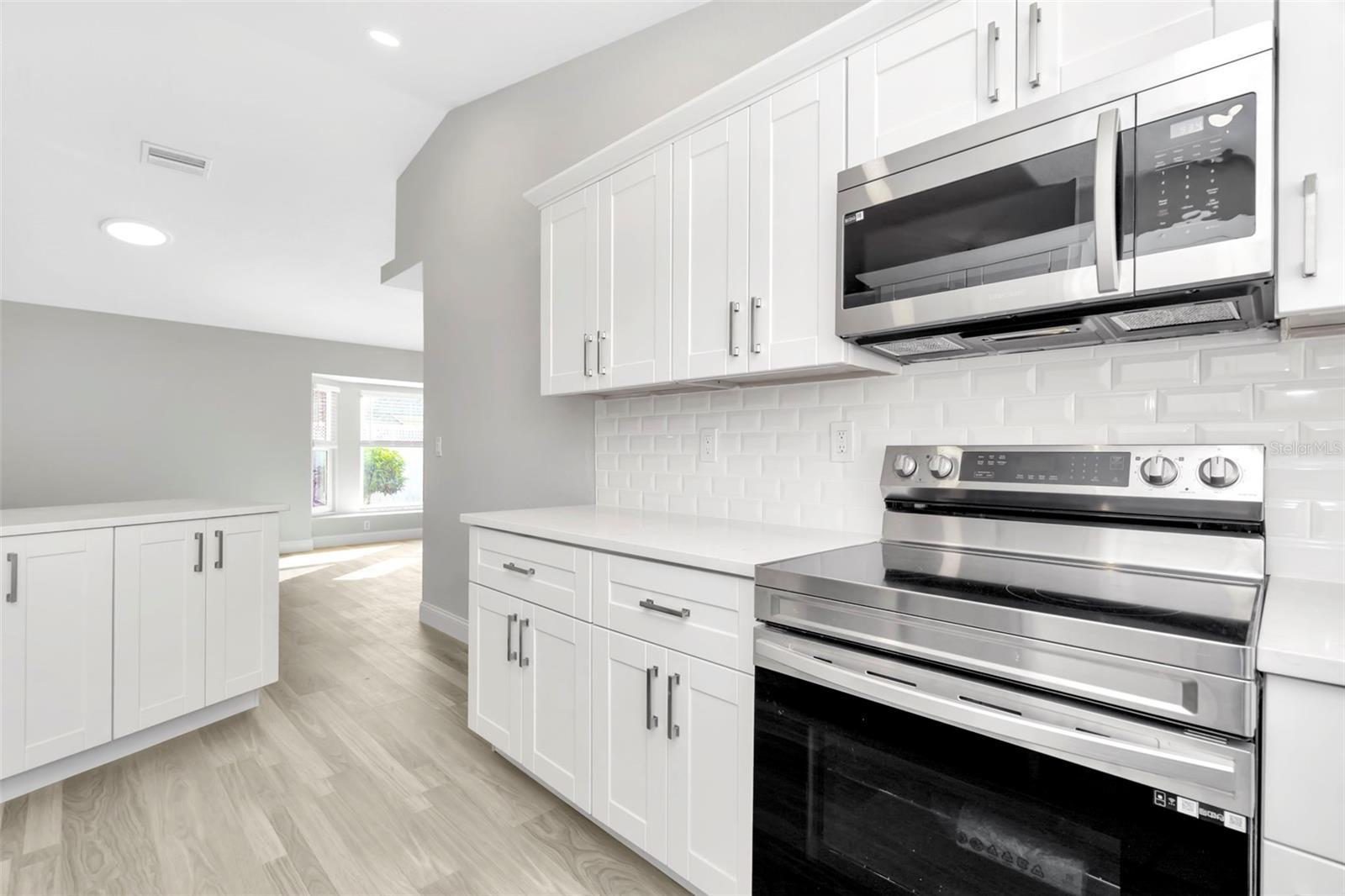 PARK LAKE ESTATES - Residential