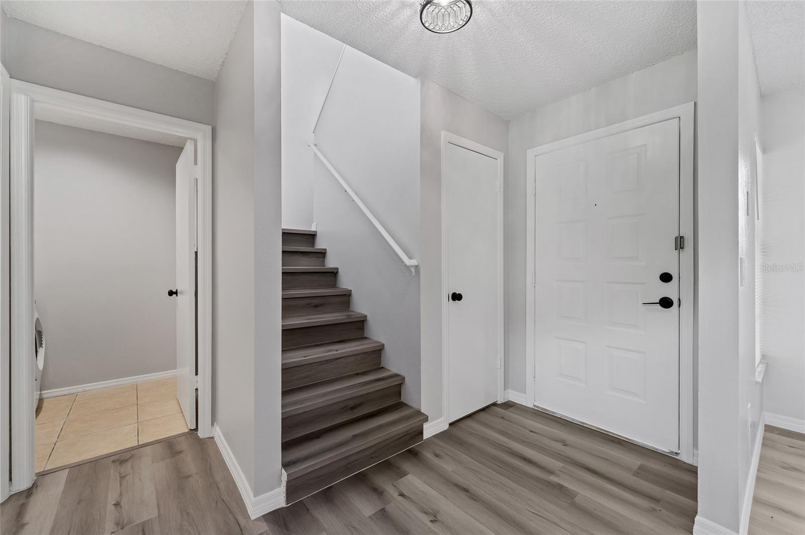 14820 LAGUNA BEACH CIRCLE