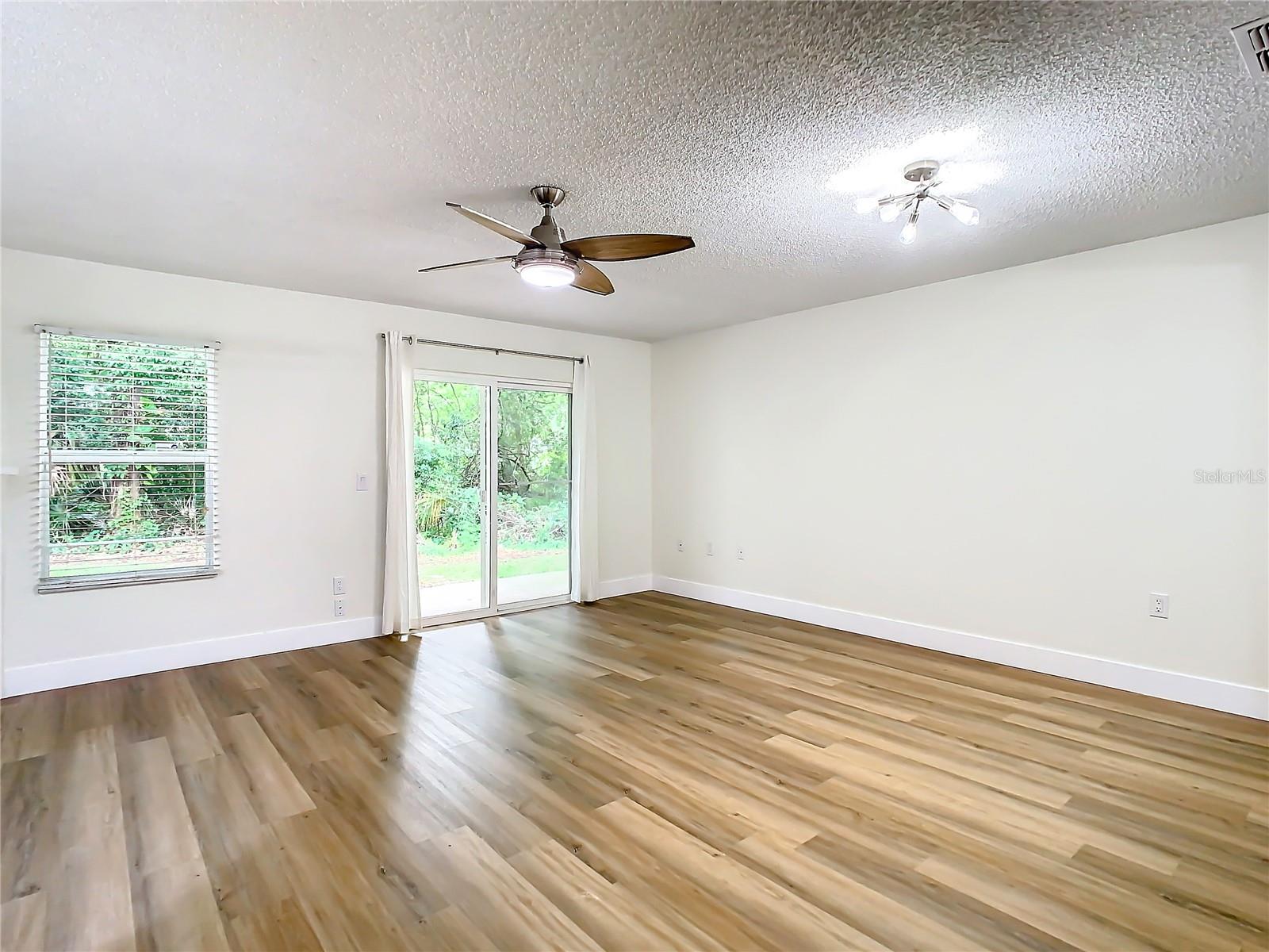 11237 CEDAR HOLLOW LANE