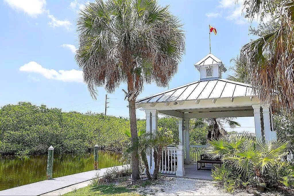 HARBORAGE ON BRADEN RIVER PH II - Residential