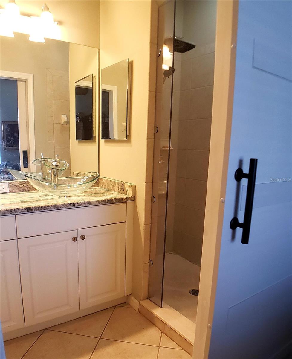 HARBORAGE ON BRADEN RIVER PH II - Residential