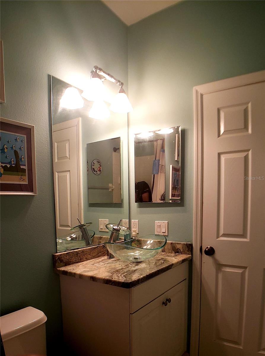 HARBORAGE ON BRADEN RIVER PH II - Residential