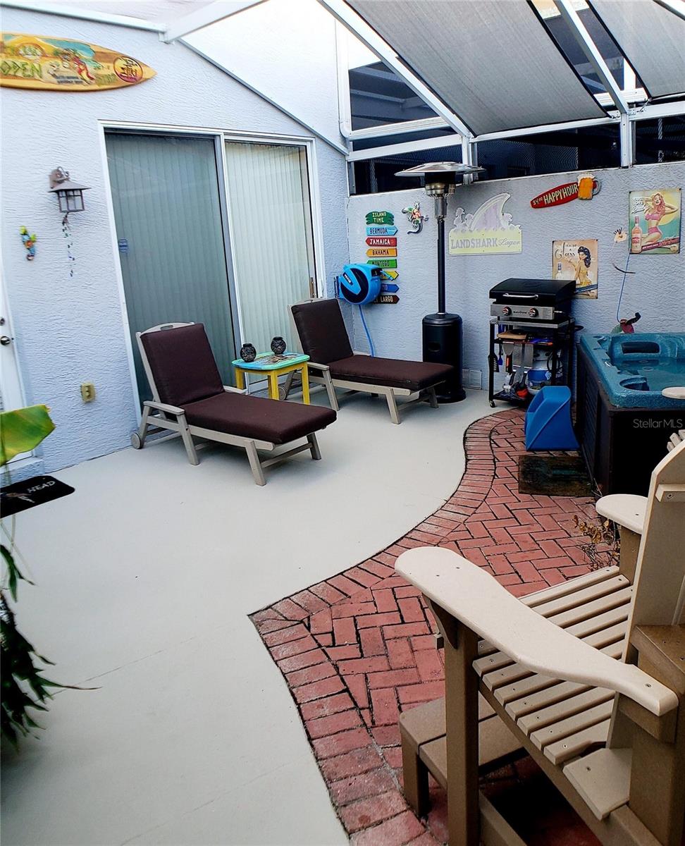 HARBORAGE ON BRADEN RIVER PH II - Residential