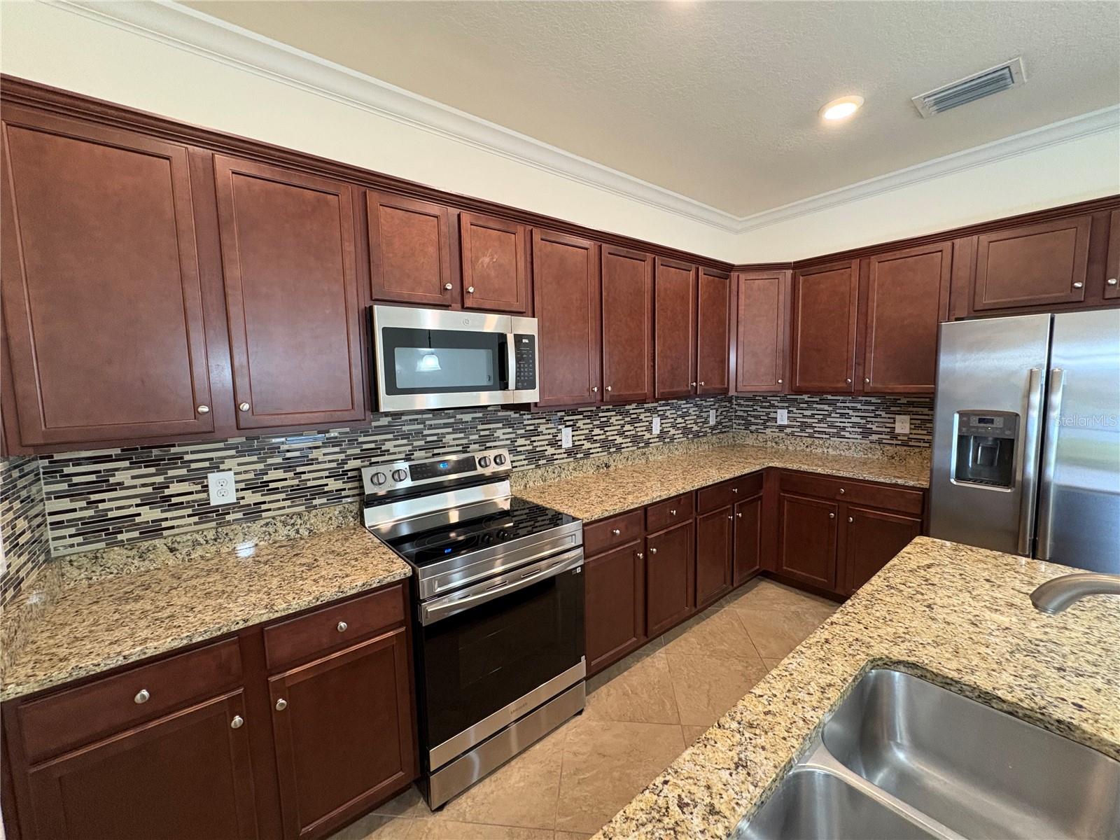 COPPERLEAF - Residential Lease