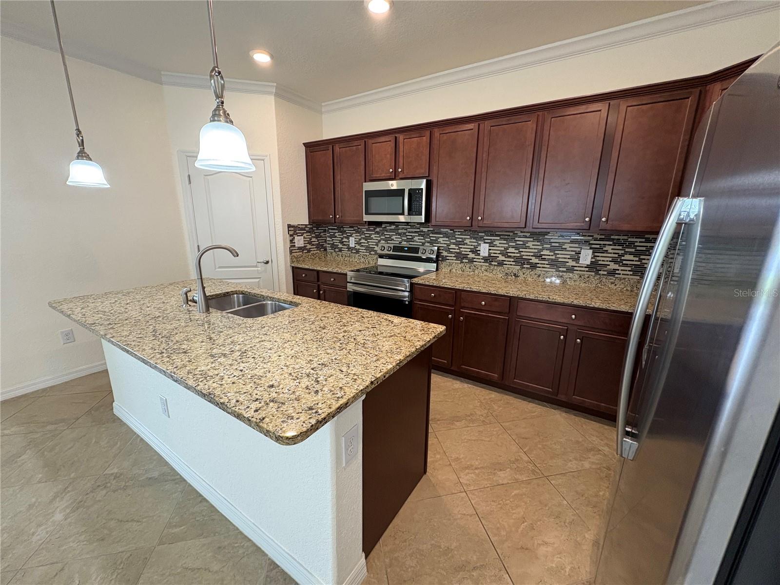 COPPERLEAF - Residential Lease