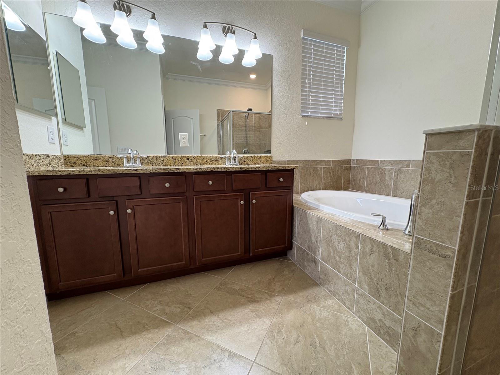 COPPERLEAF - Residential Lease