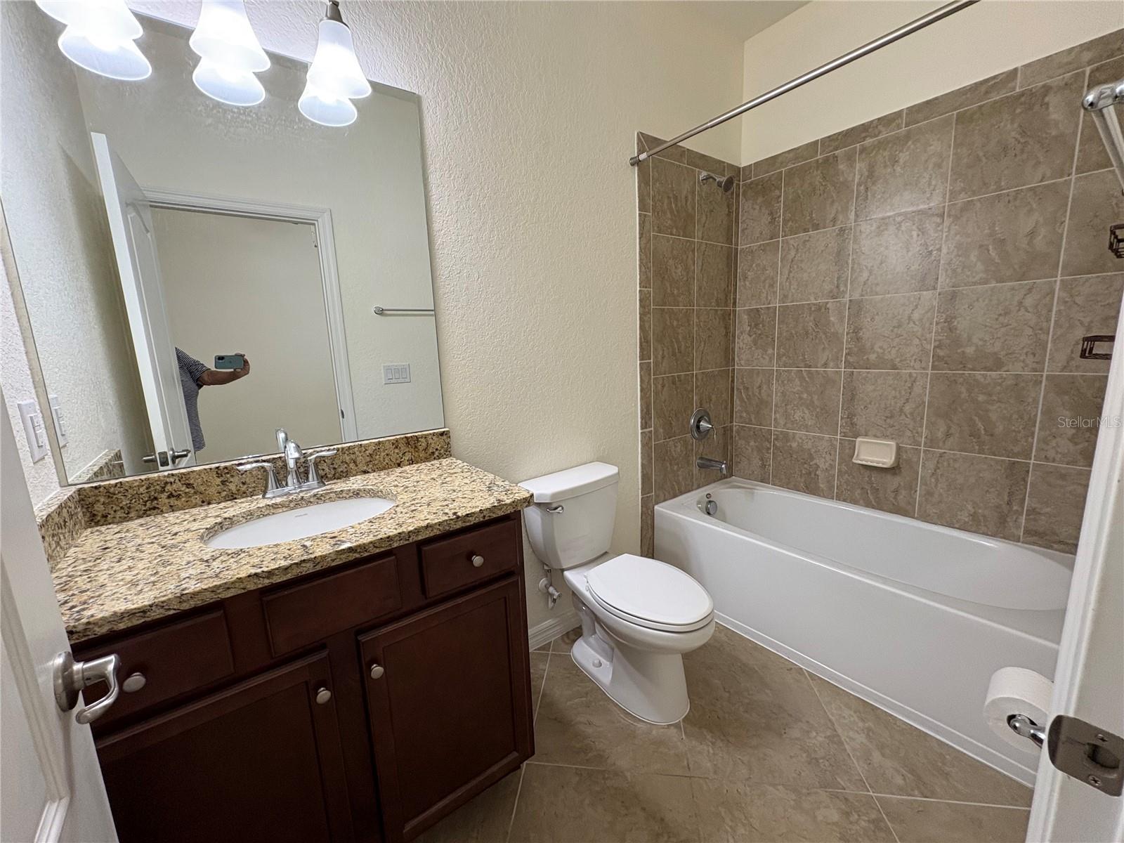 COPPERLEAF - Residential Lease