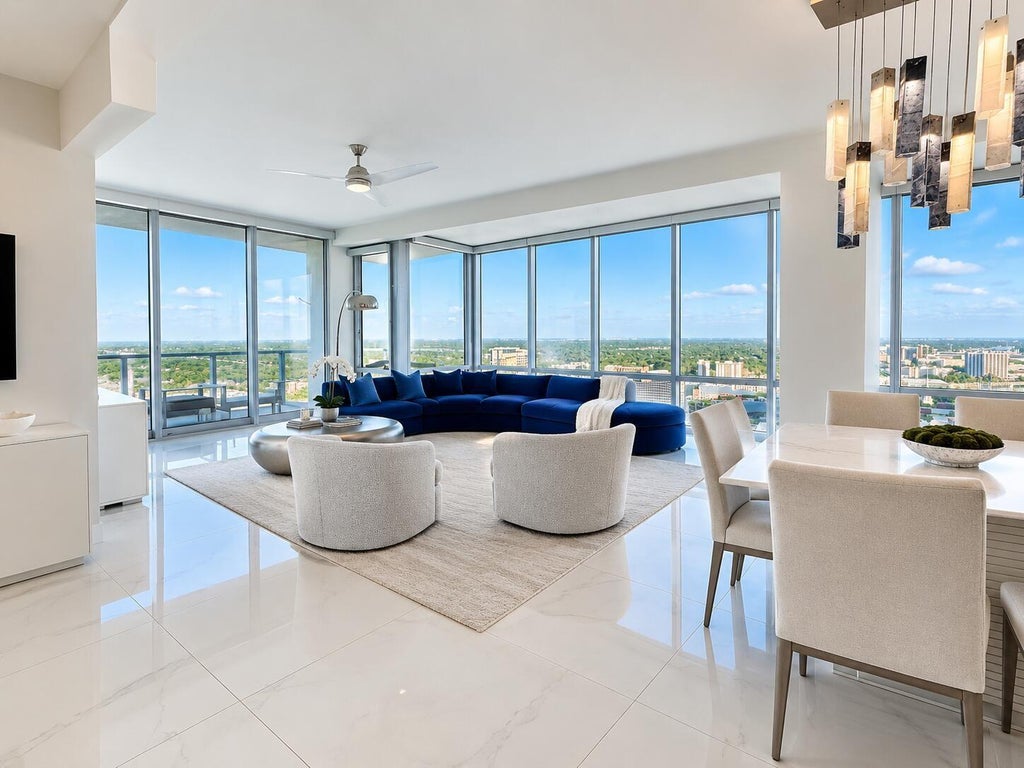 Photo of 150 E Robinson Street #29B, Orlando, FL 32801 (MLS # O6451577)