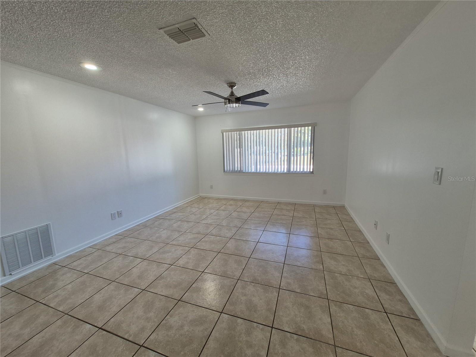 BRANDON GROVES SEC TWO - Residential Lease