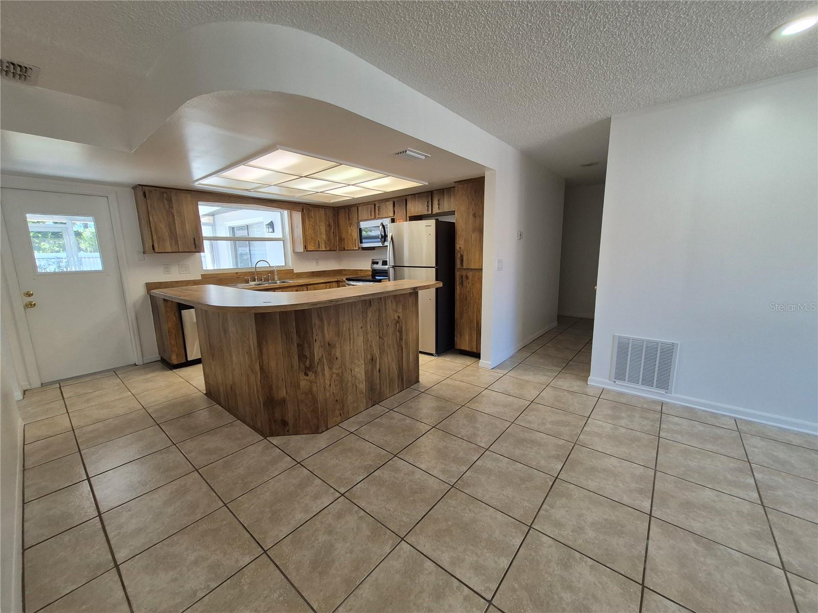 BRANDON GROVES SEC TWO - Residential Lease