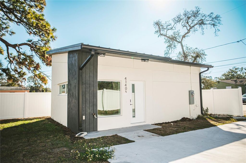 Photo of 2020 14th Avenue S, St Petersburg, FL 33712 (MLS # TB8478267)