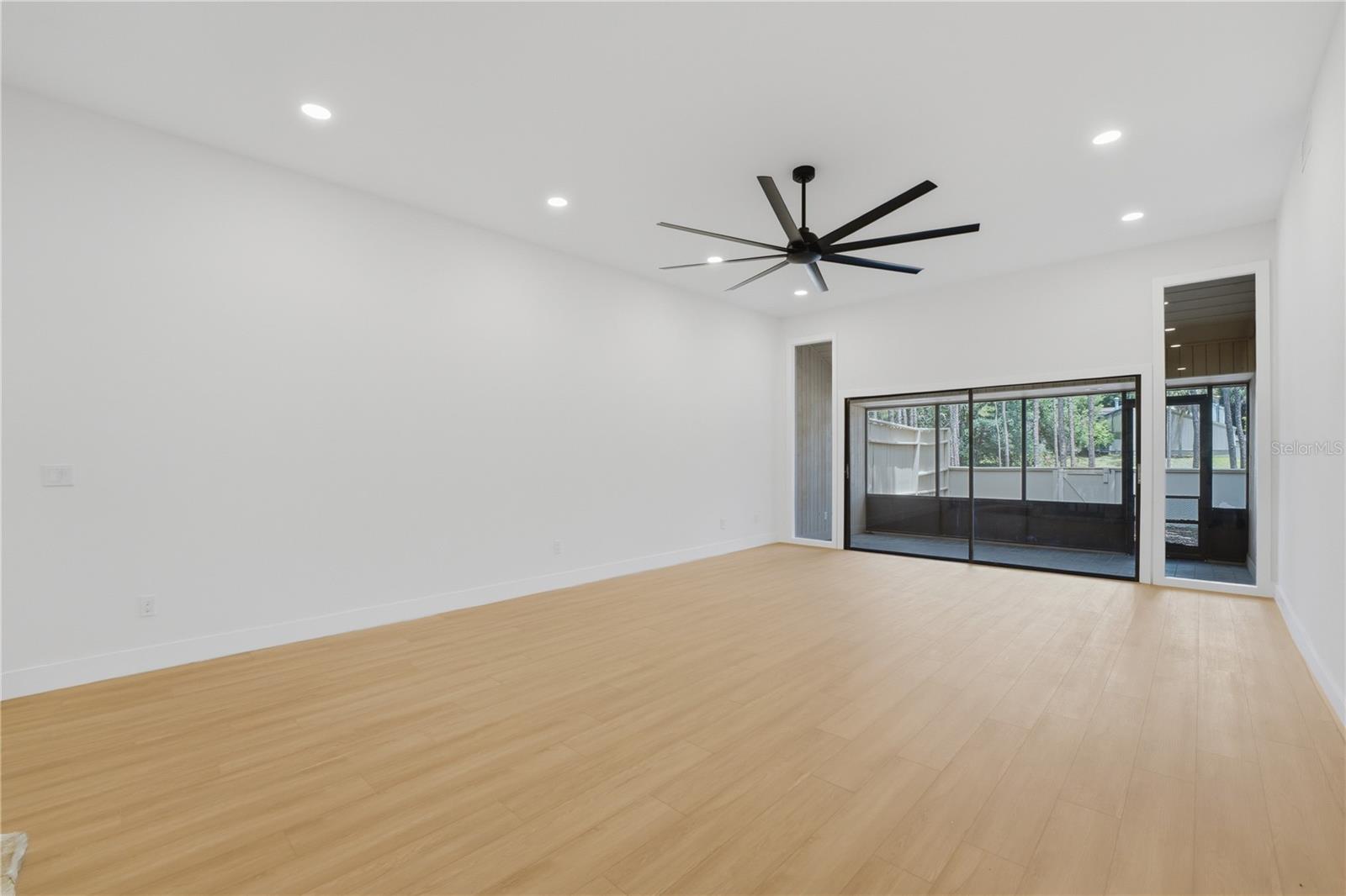 129 HIDDEN OAK DRIVE