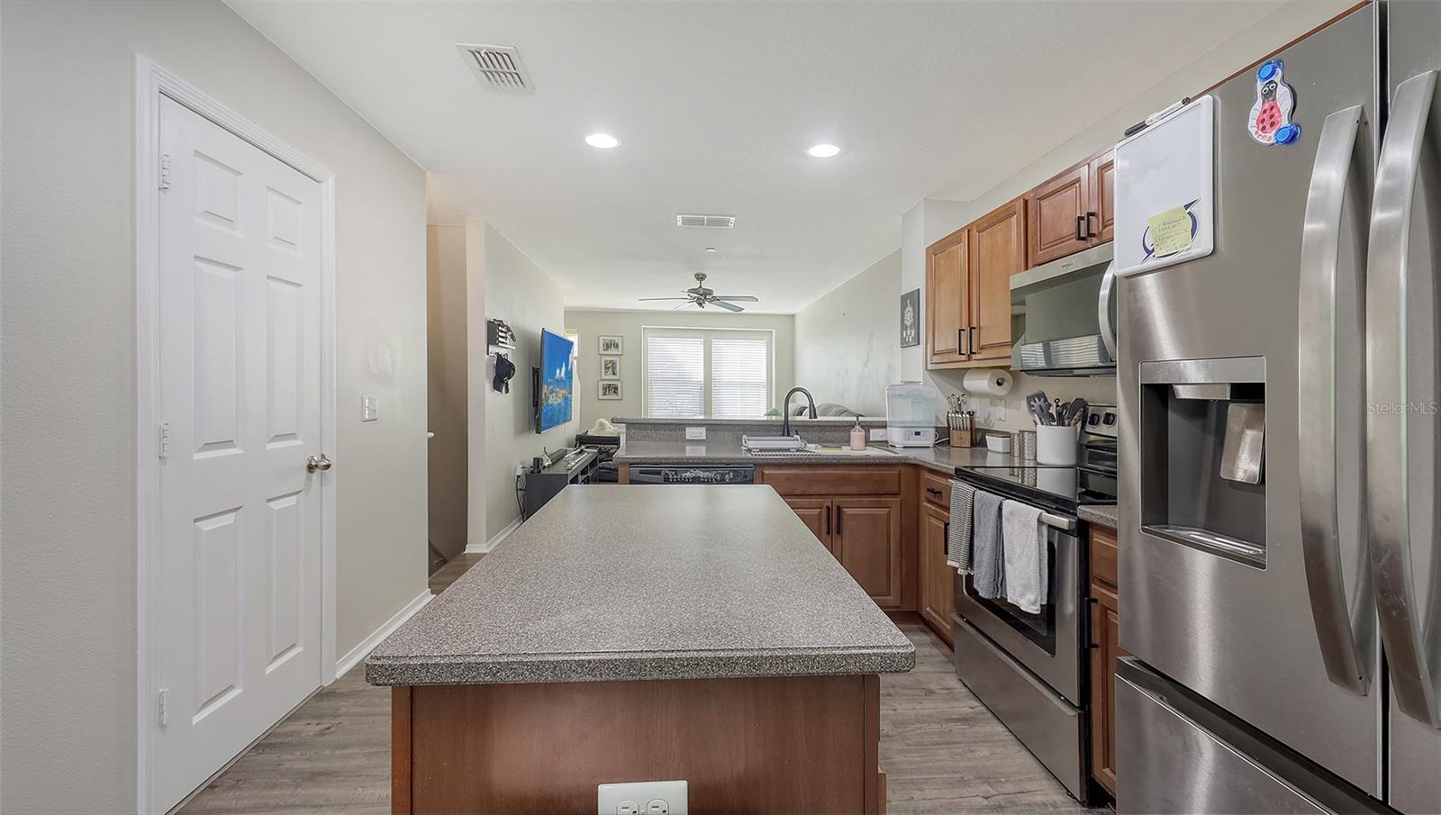 8907 WHITE SAGE LOOP
