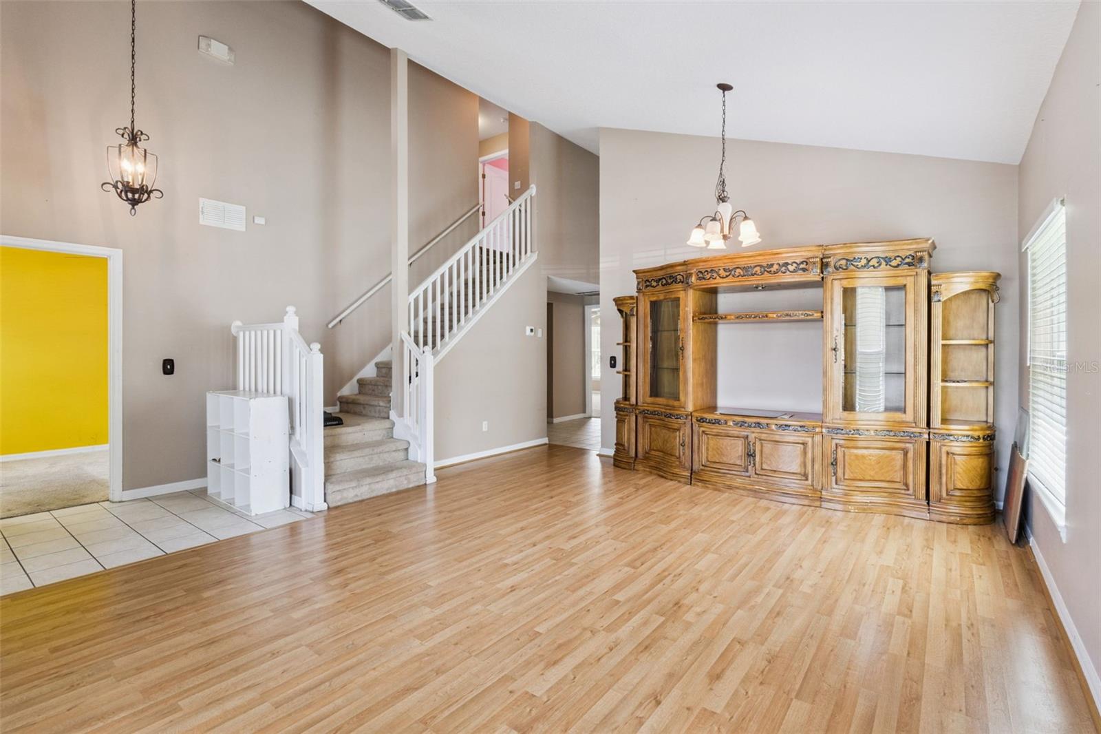435 SCRUB JAY WAY