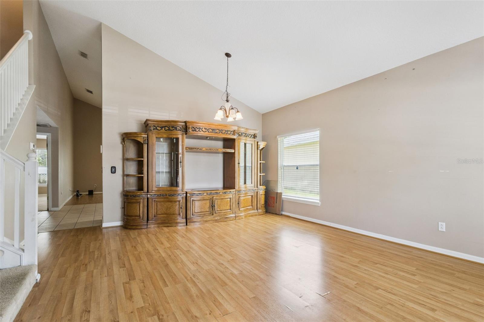 435 SCRUB JAY WAY