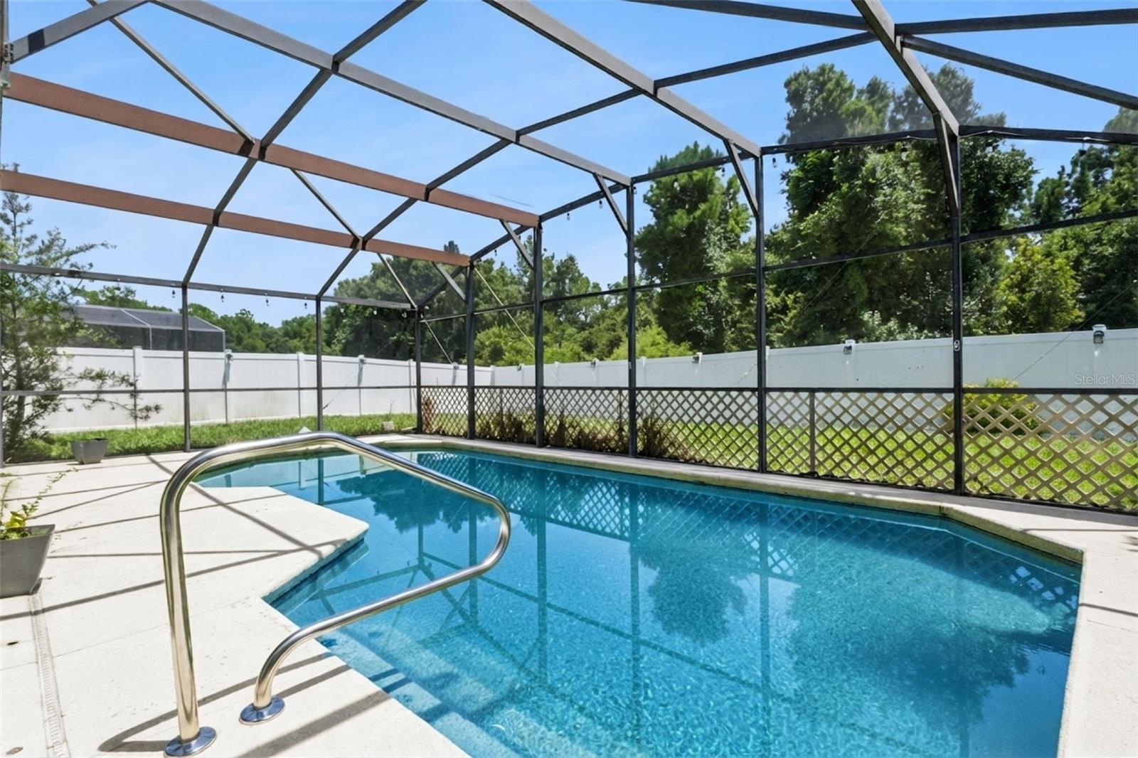 435 SCRUB JAY WAY