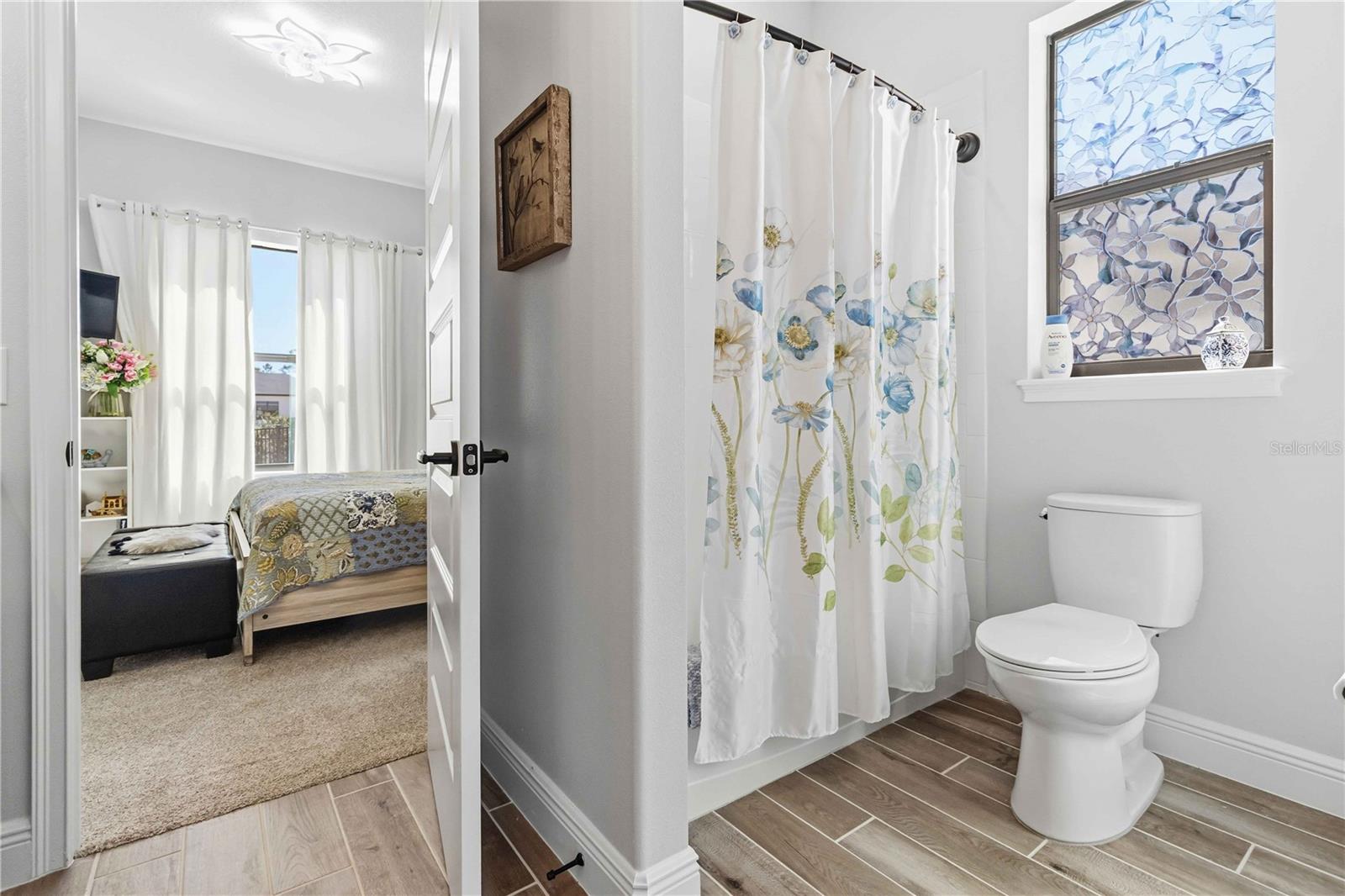 SOUTH CARPENTER ESTATES - Residential