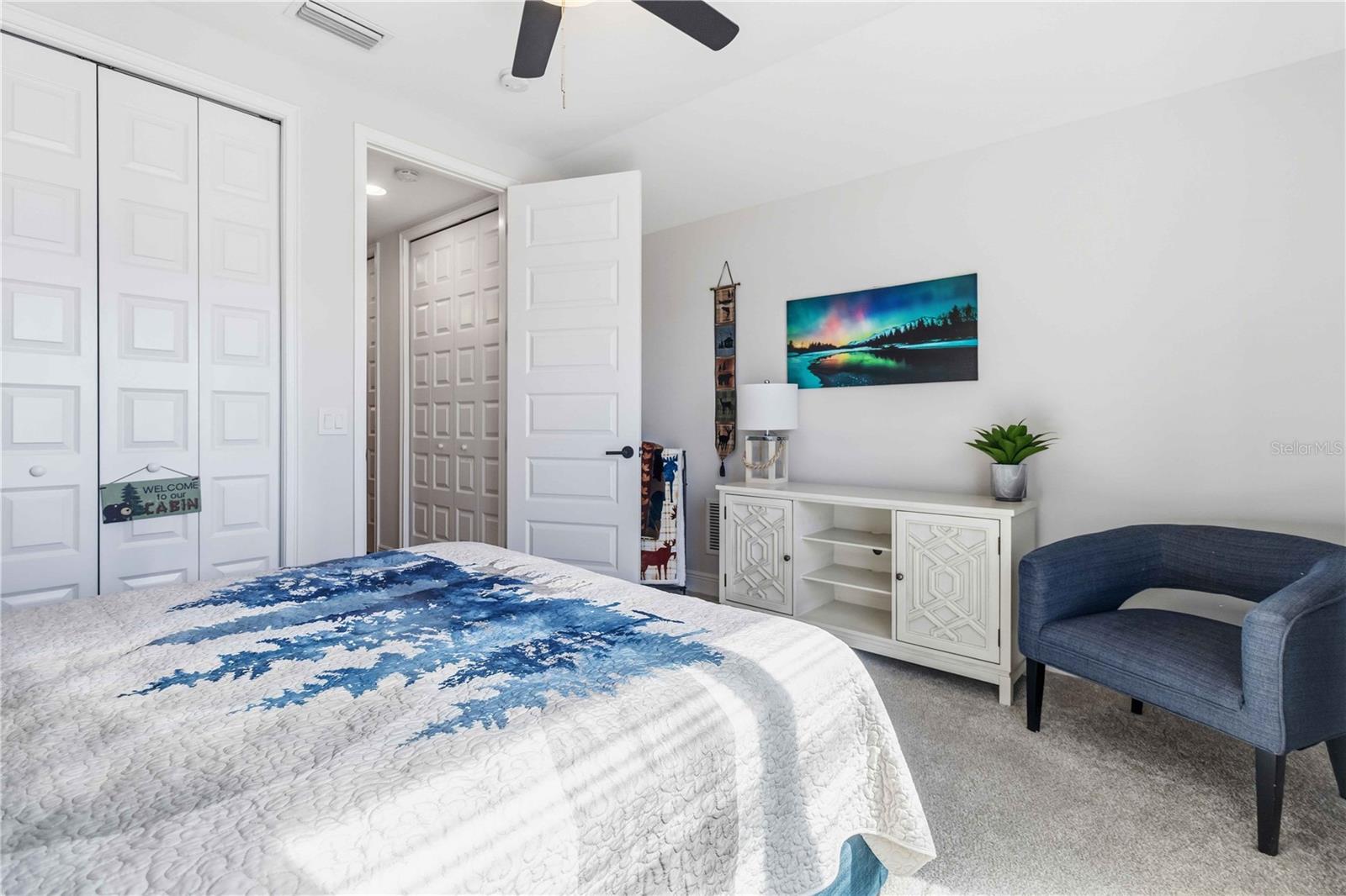 SOUTH CARPENTER ESTATES - Residential