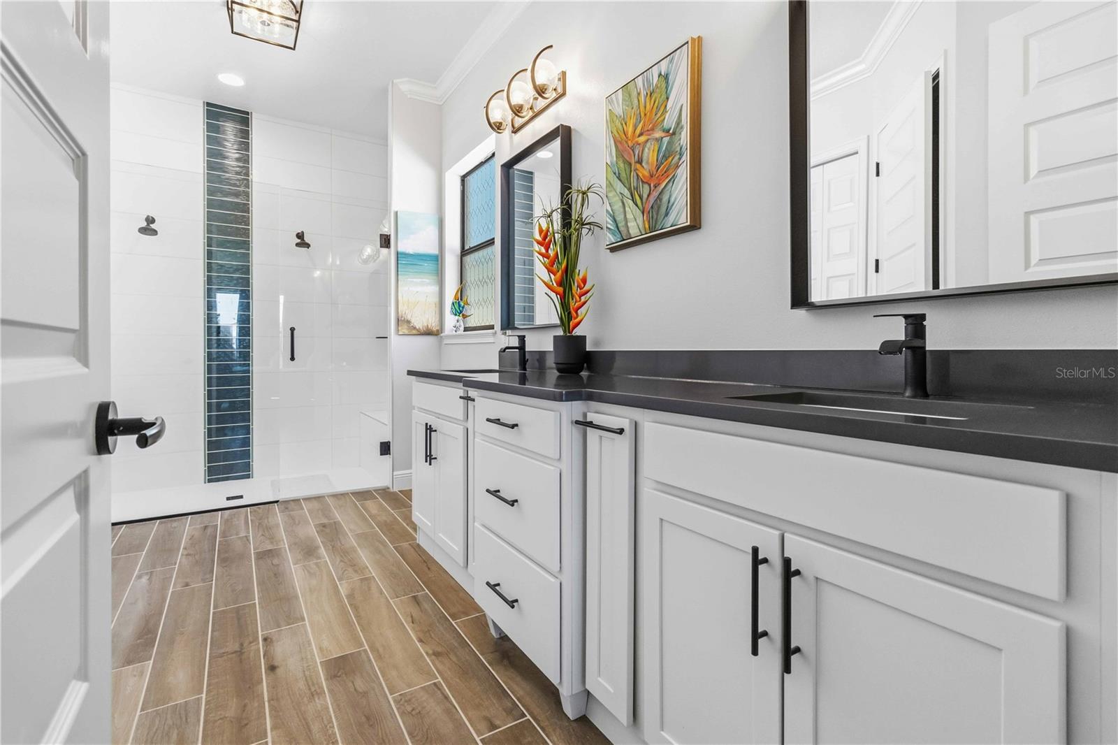 SOUTH CARPENTER ESTATES - Residential