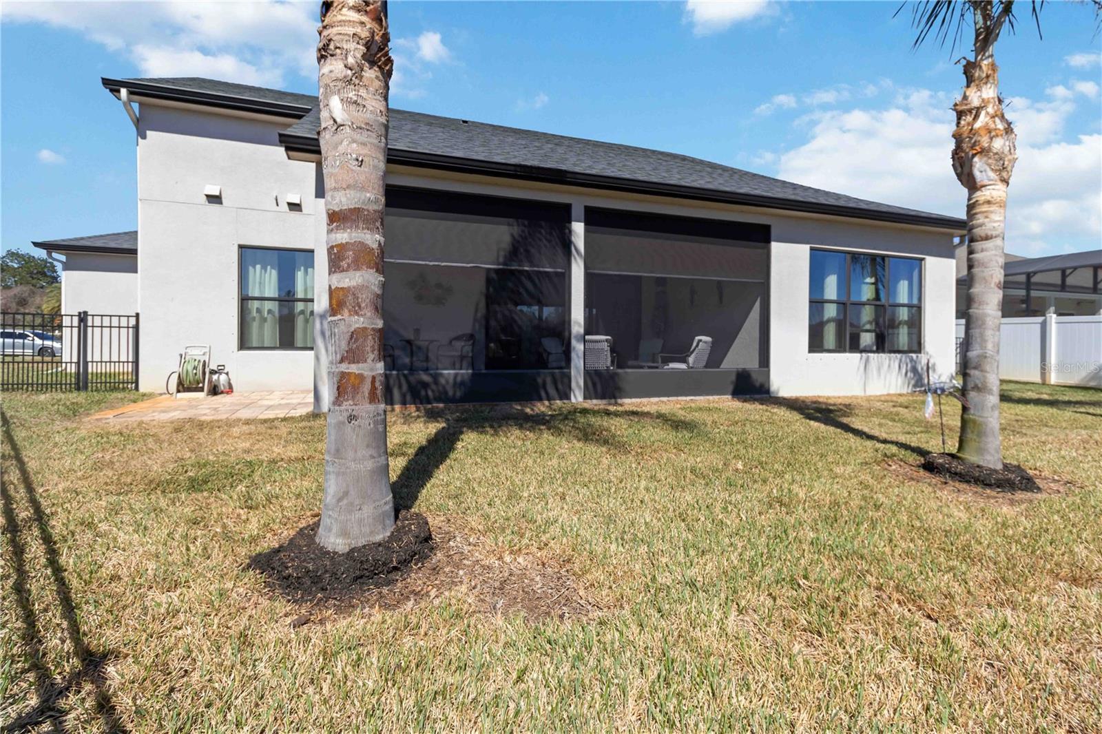 SOUTH CARPENTER ESTATES - Residential