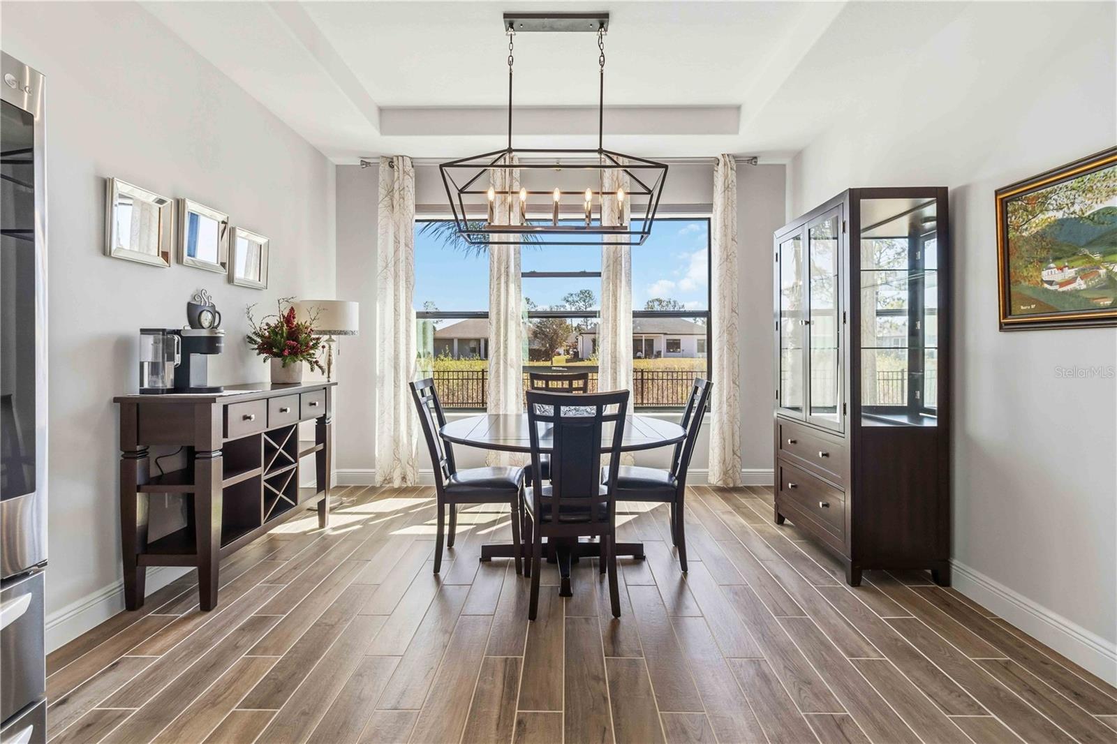 SOUTH CARPENTER ESTATES - Residential