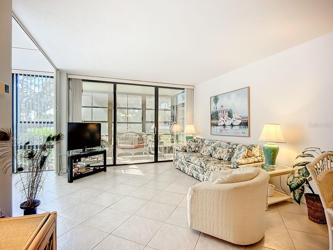 CARDINAL CONDO APTS - Residential