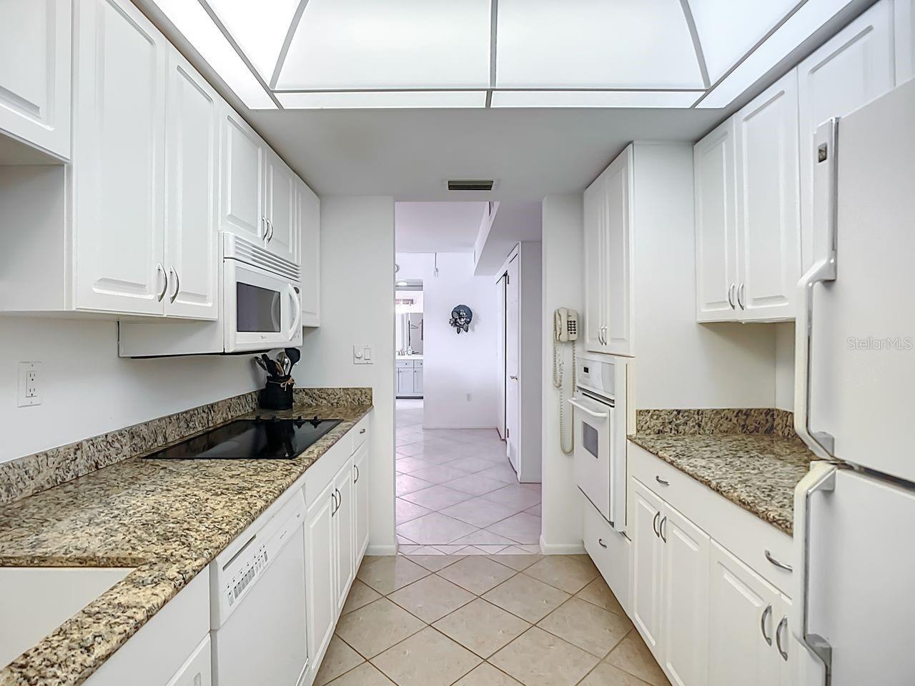 CARDINAL CONDO APTS - Residential
