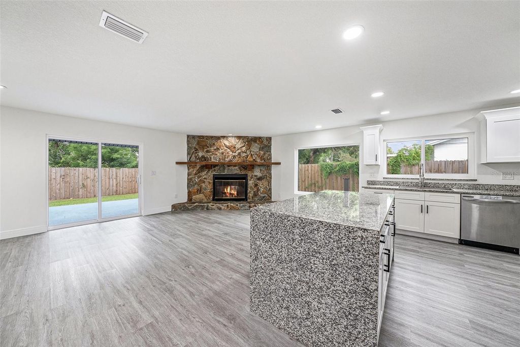 Photo of 2515 Lake Ellen Circle, Tampa, FL 33618 (MLS # TB8431013)