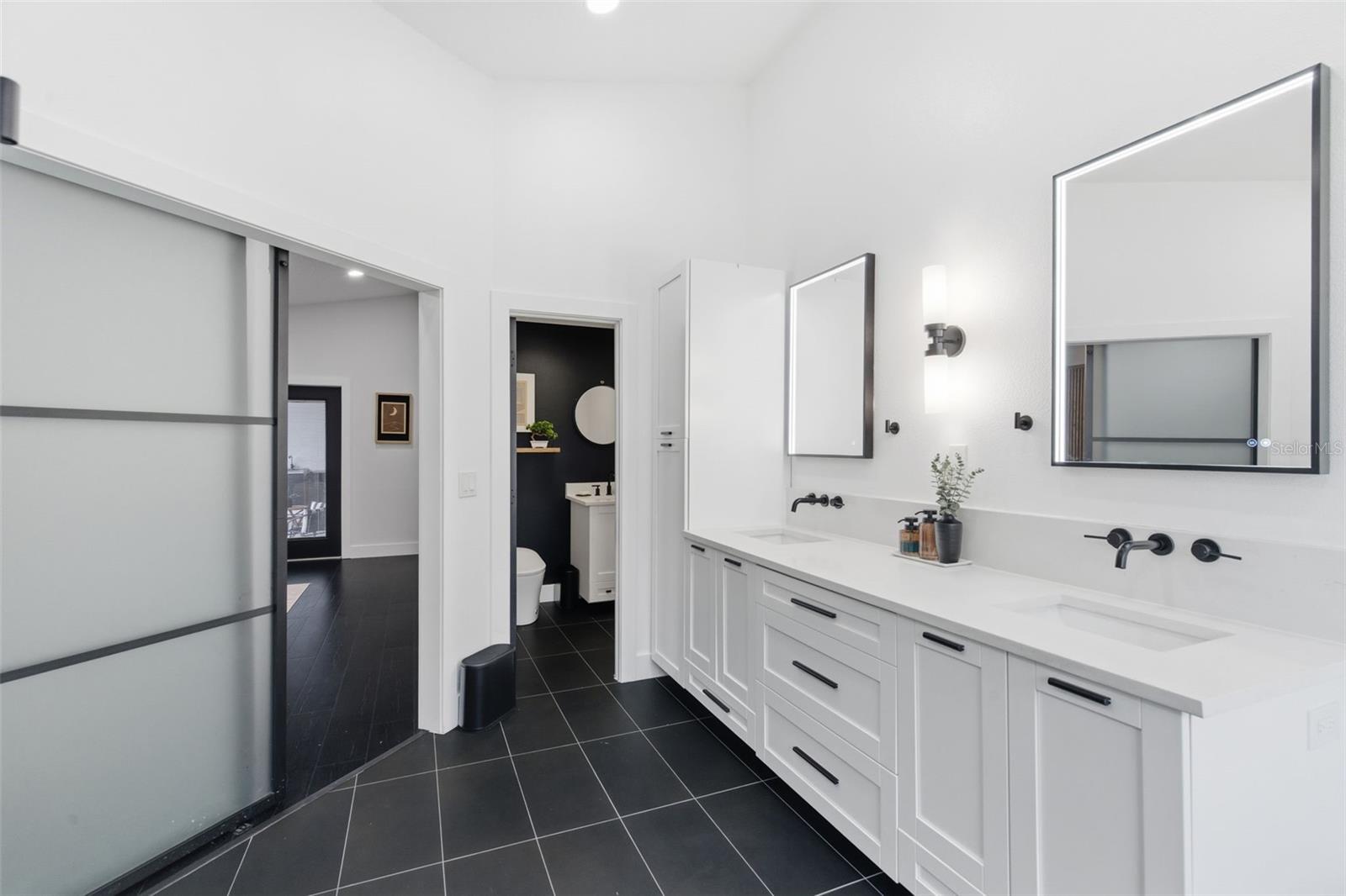 PLANTATION PINES - Residential