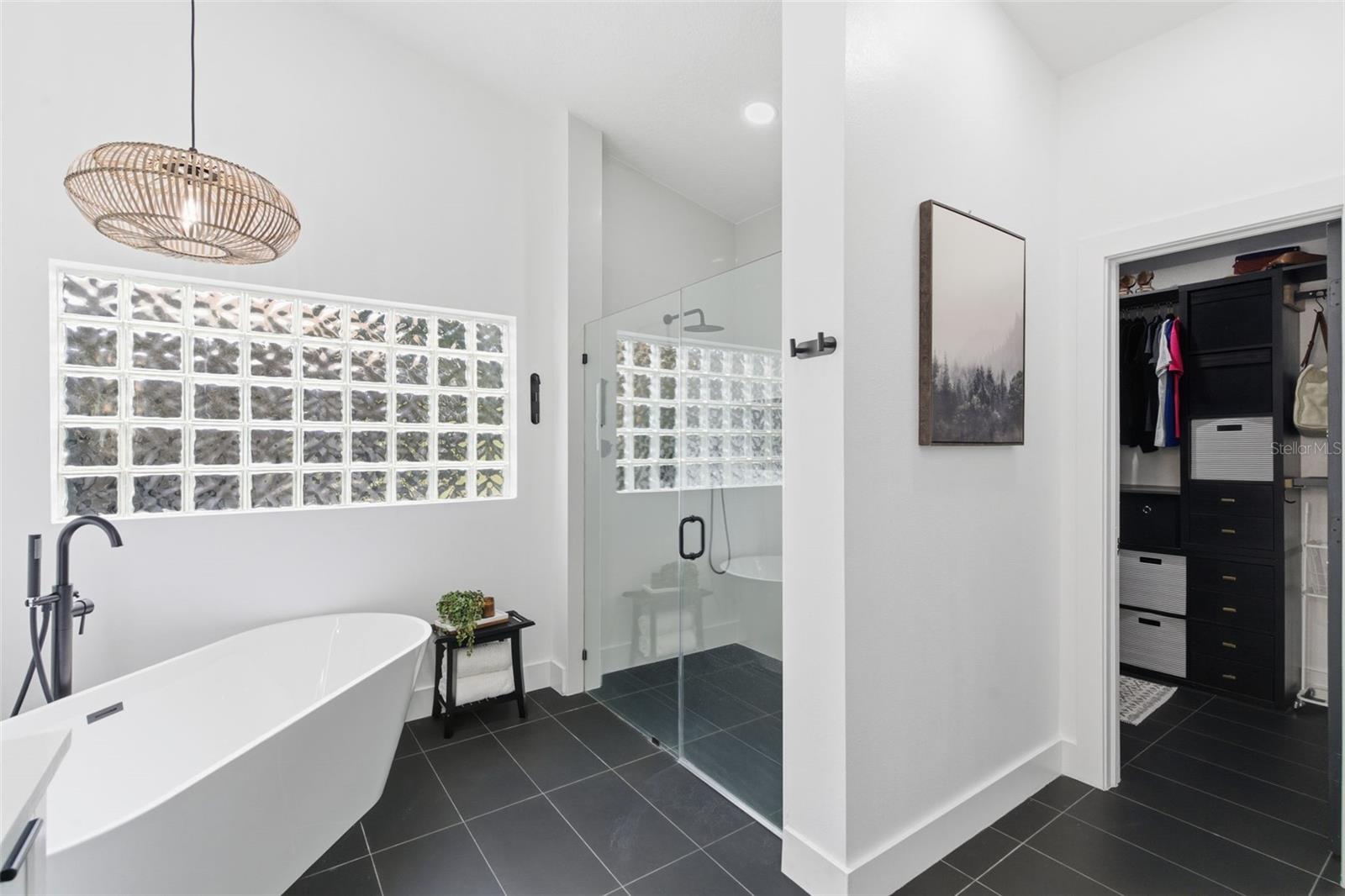 PLANTATION PINES - Residential