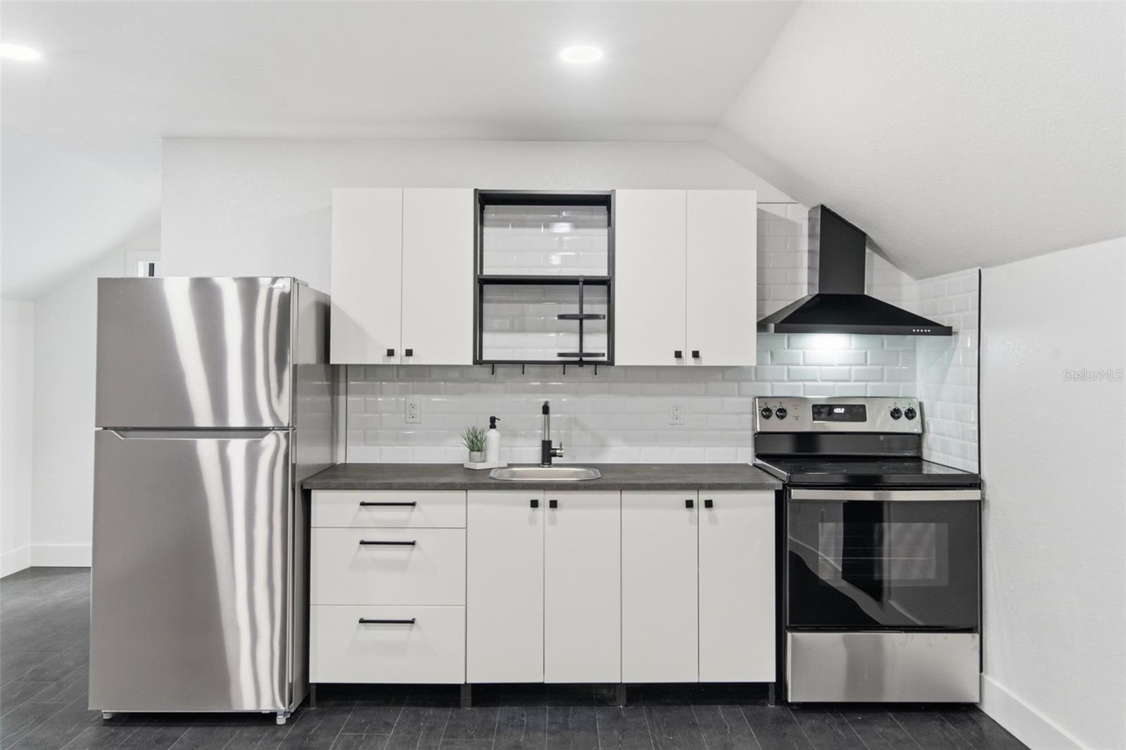 PLANTATION PINES - Residential