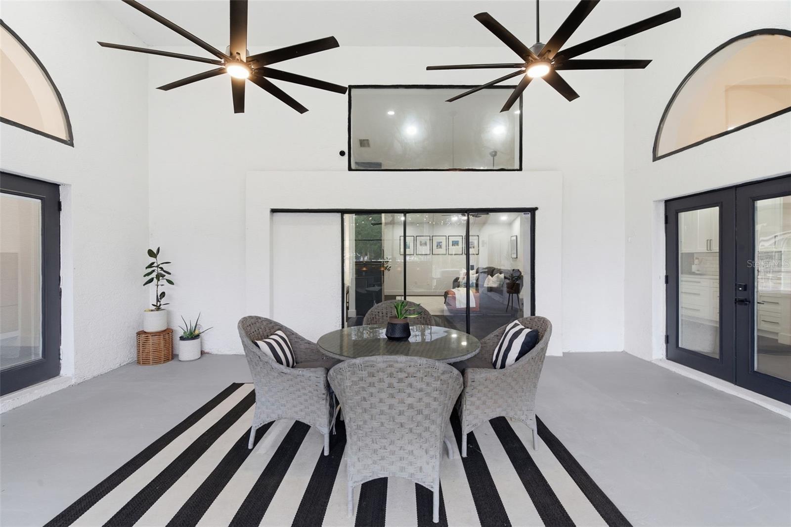 PLANTATION PINES - Residential